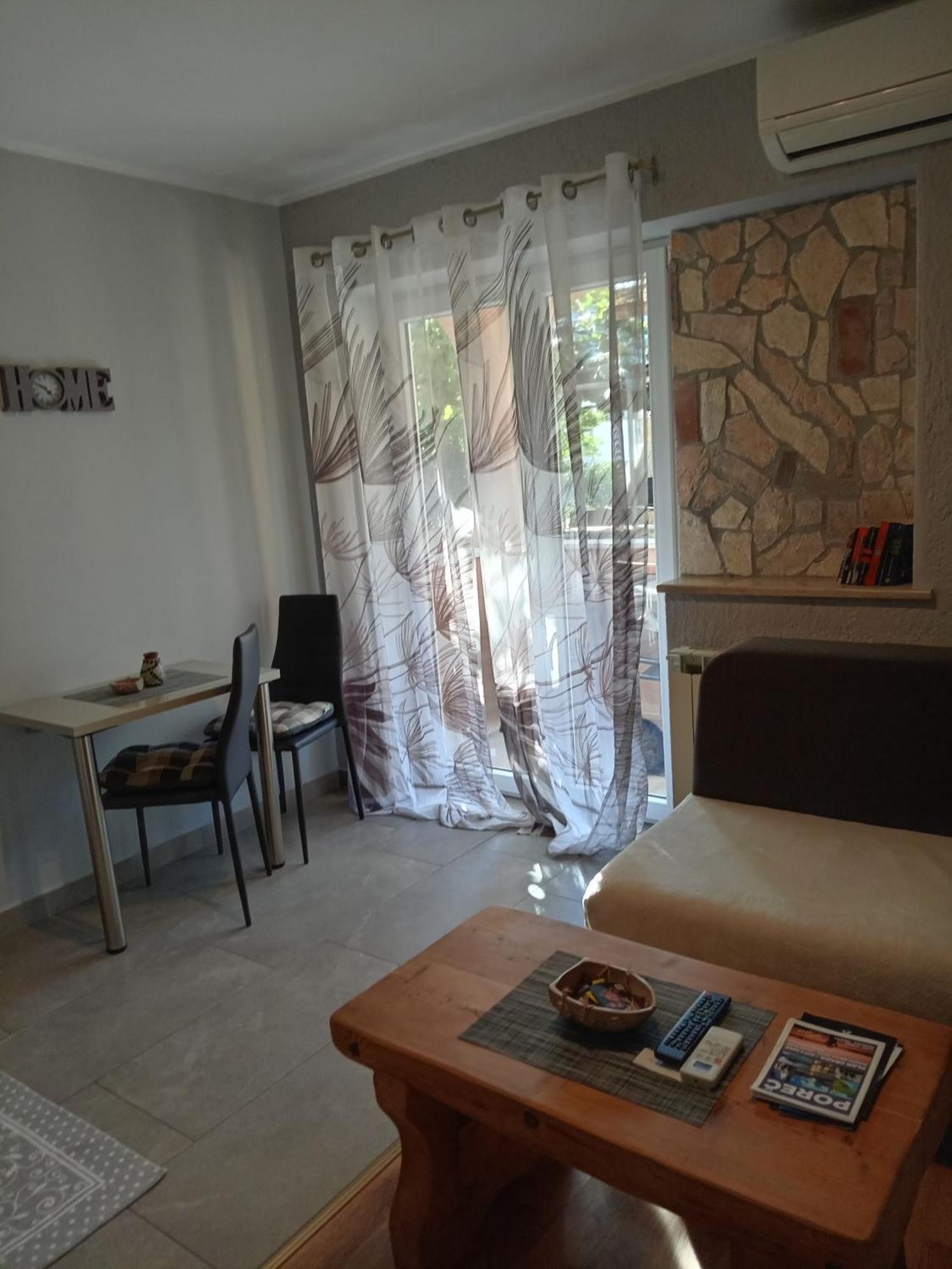 Apartments Sven-Marino Porec Exterior photo