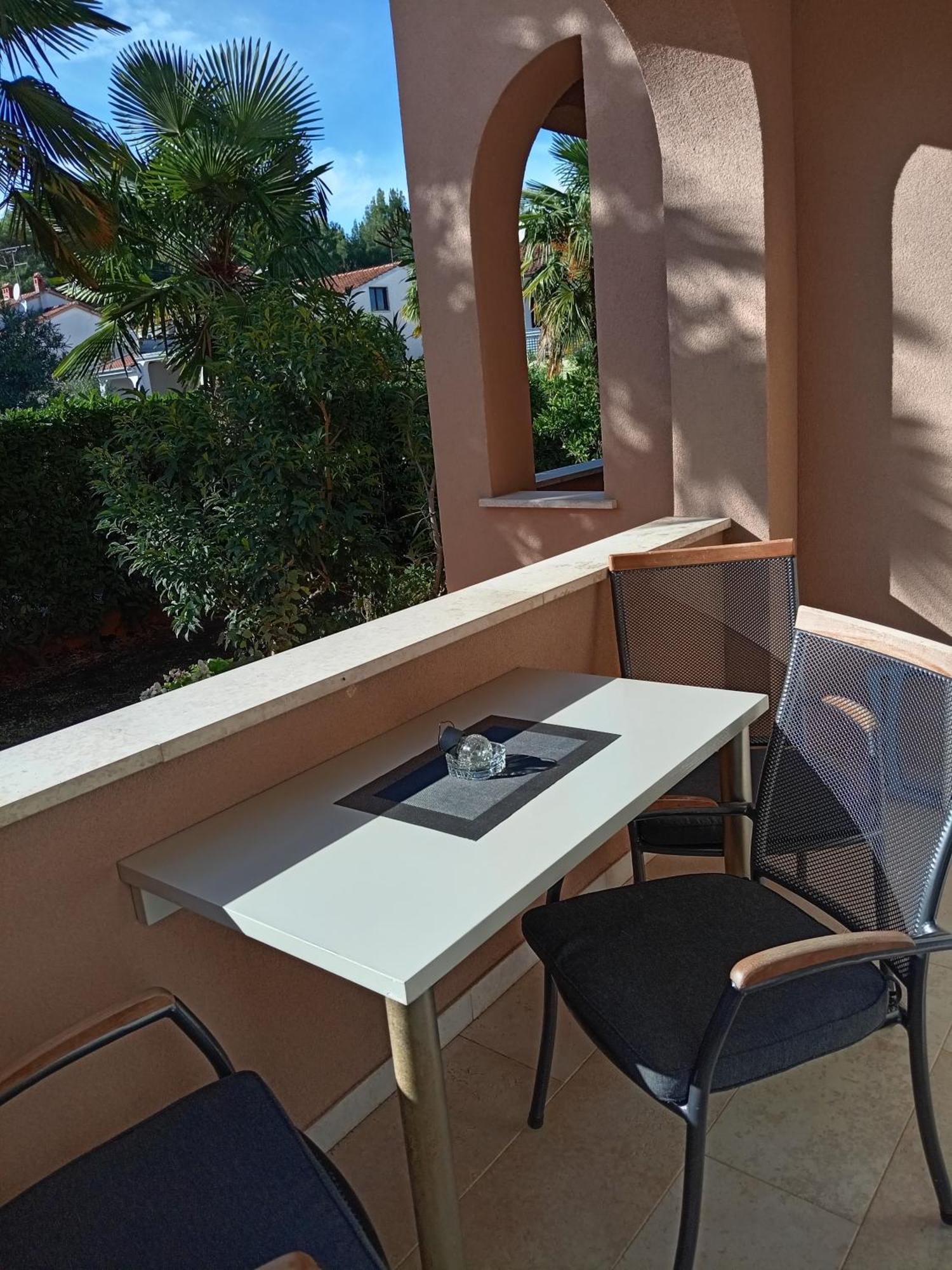 Apartments Sven-Marino Porec Exterior photo