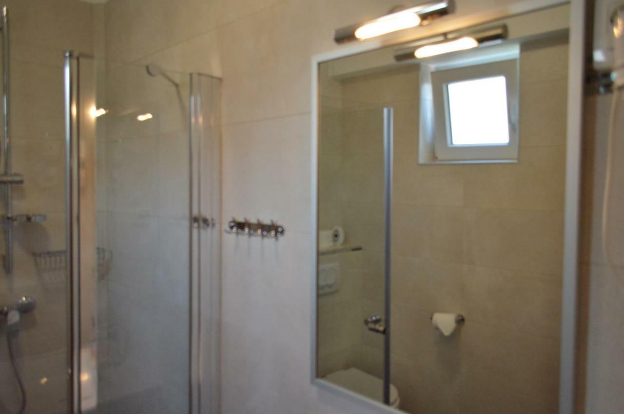 Apartments Sven-Marino Porec Exterior photo